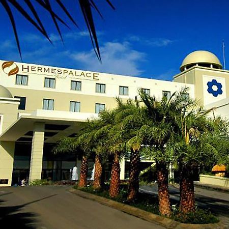 Hermes Palace Hotel Banda Aceh Buitenkant foto