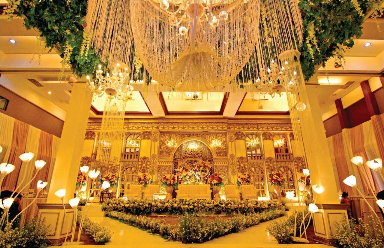 Hermes Palace Hotel Banda Aceh Buitenkant foto
